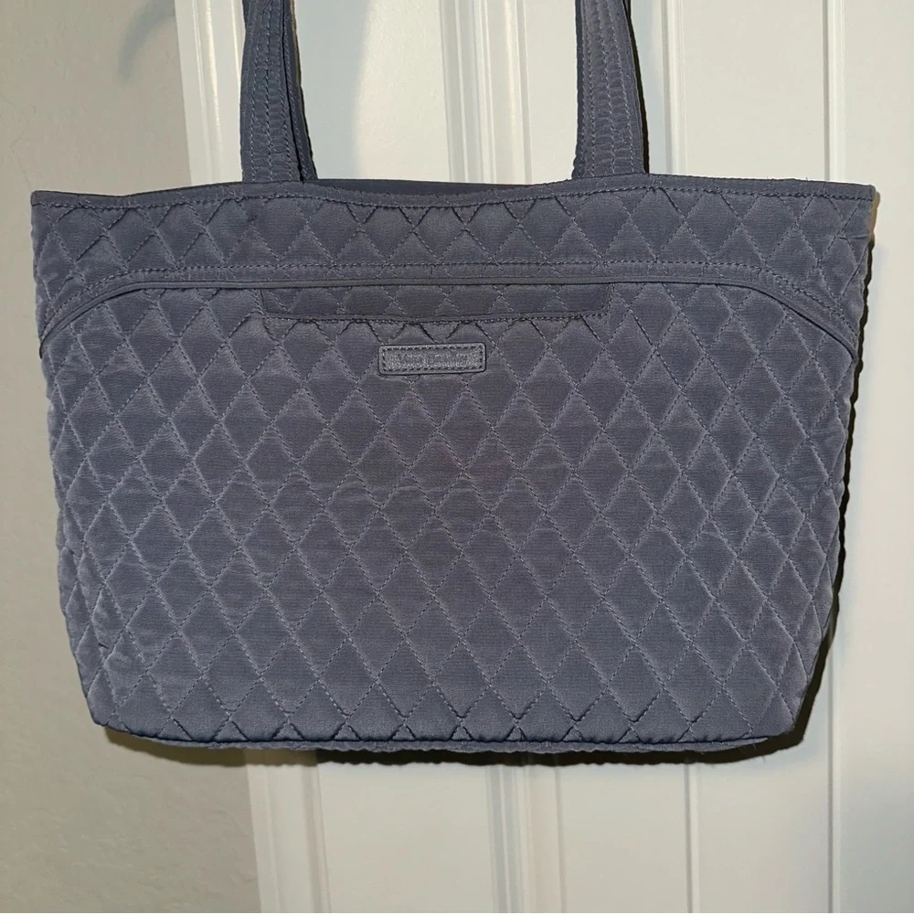 Vera Bradley Quilted Tote Bag Small‎ Pockets Vacation Casual Purse Handbag Gray